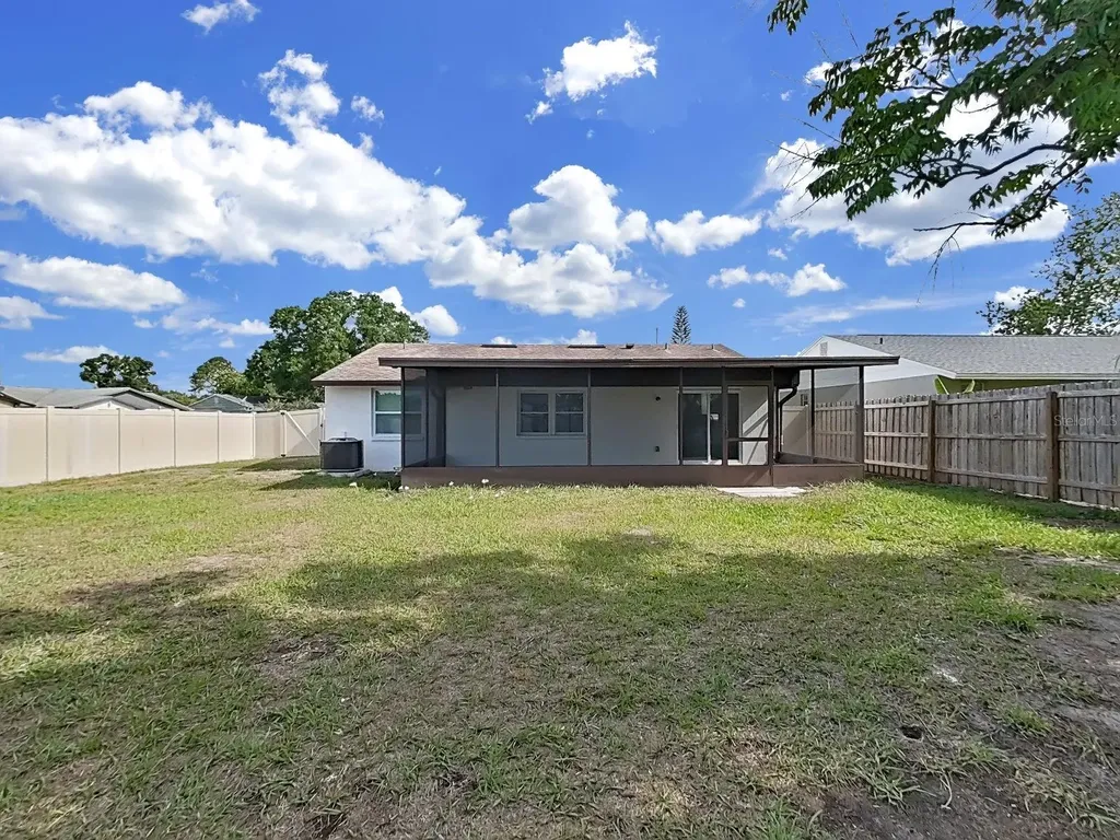 7218 Lunita Court Tampa FL 33625