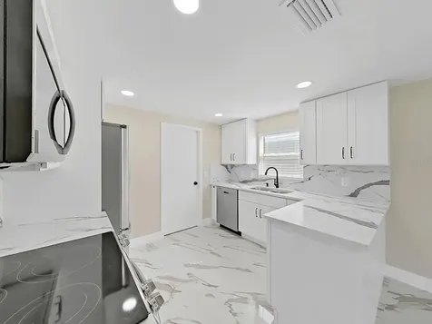 7218 Lunita Court Tampa FL 33625