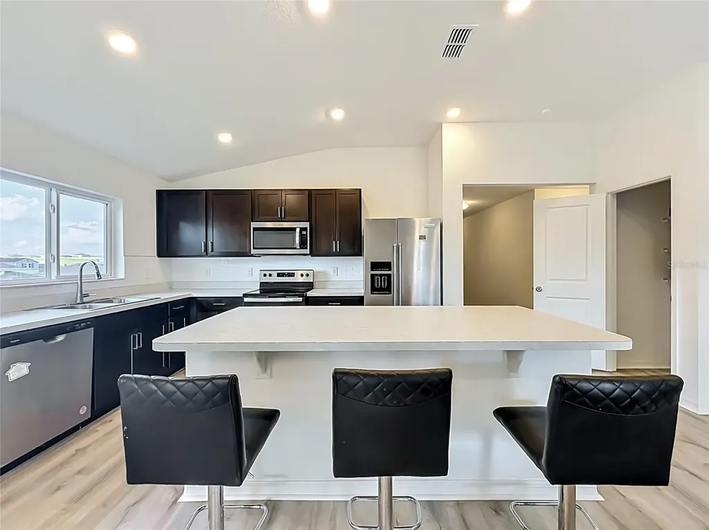 1507 Geranium Drive Mascotte FL 34753