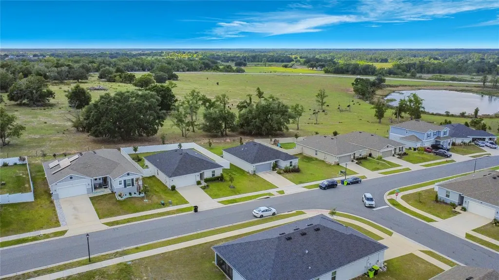 1507 Geranium Drive Mascotte FL 34753