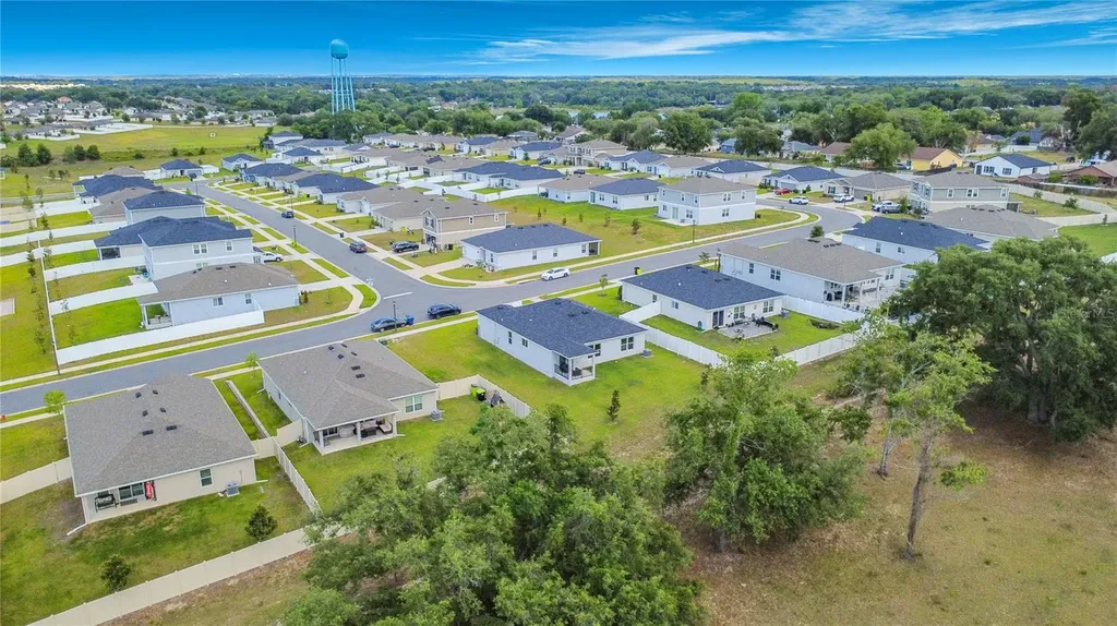 1507 Geranium Drive Mascotte FL 34753
