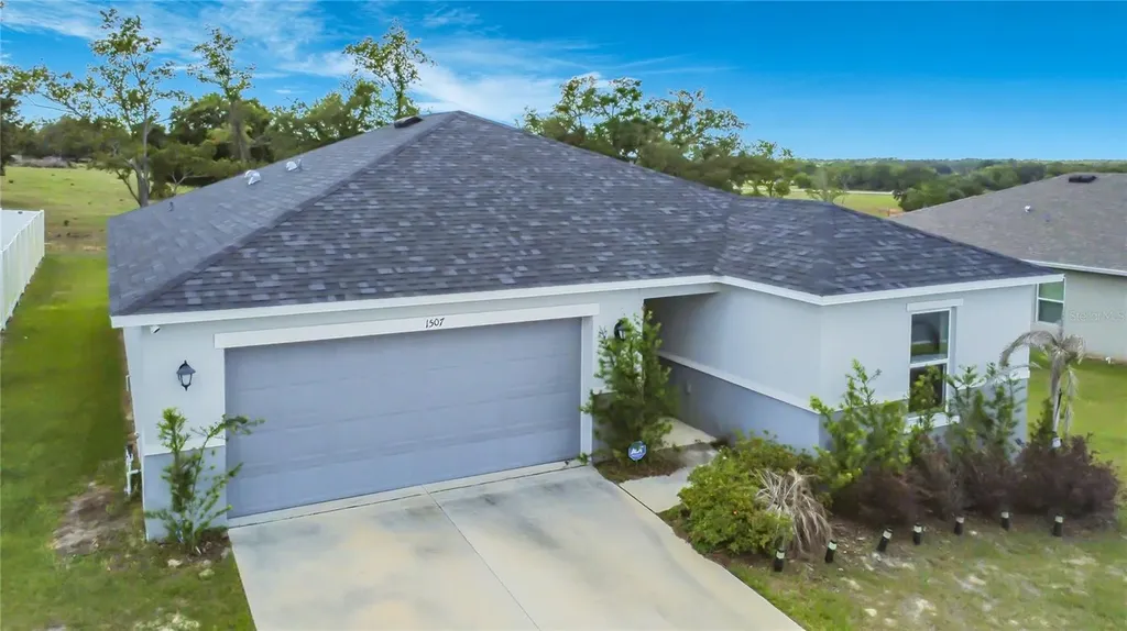 1507 Geranium Drive Mascotte FL 34753