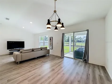 1507 Geranium Drive Mascotte FL 34753