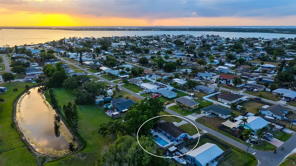 311 44th Street Court W Palmetto FL 34221
