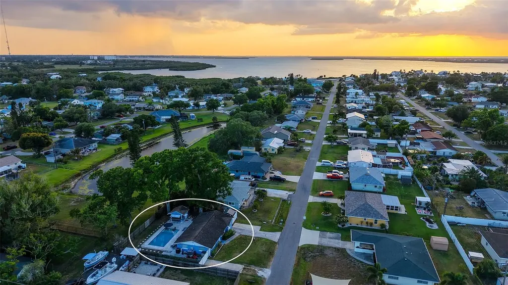 311 44th Street Court W Palmetto FL 34221