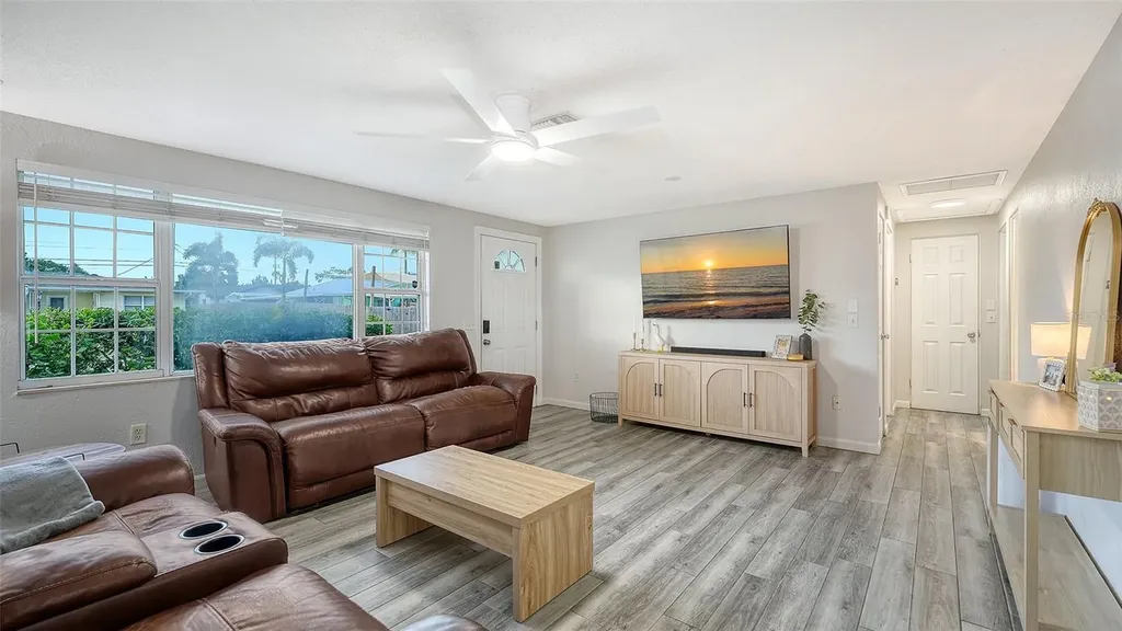 311 44th Street Court W Palmetto FL 34221