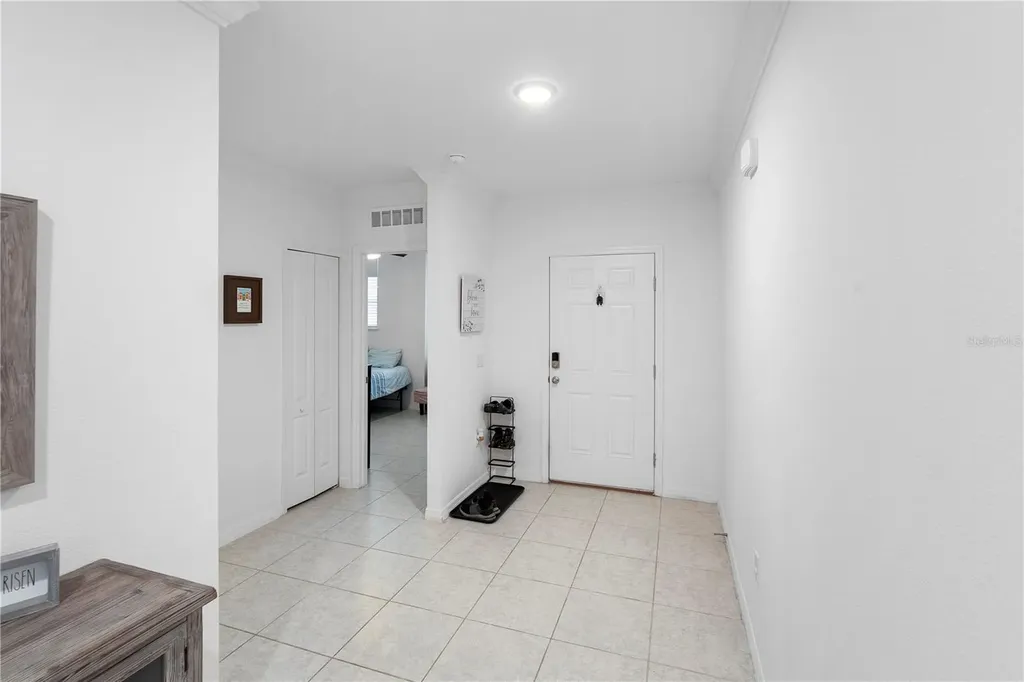 164 E Fiesta Key Loop Deland FL 32720