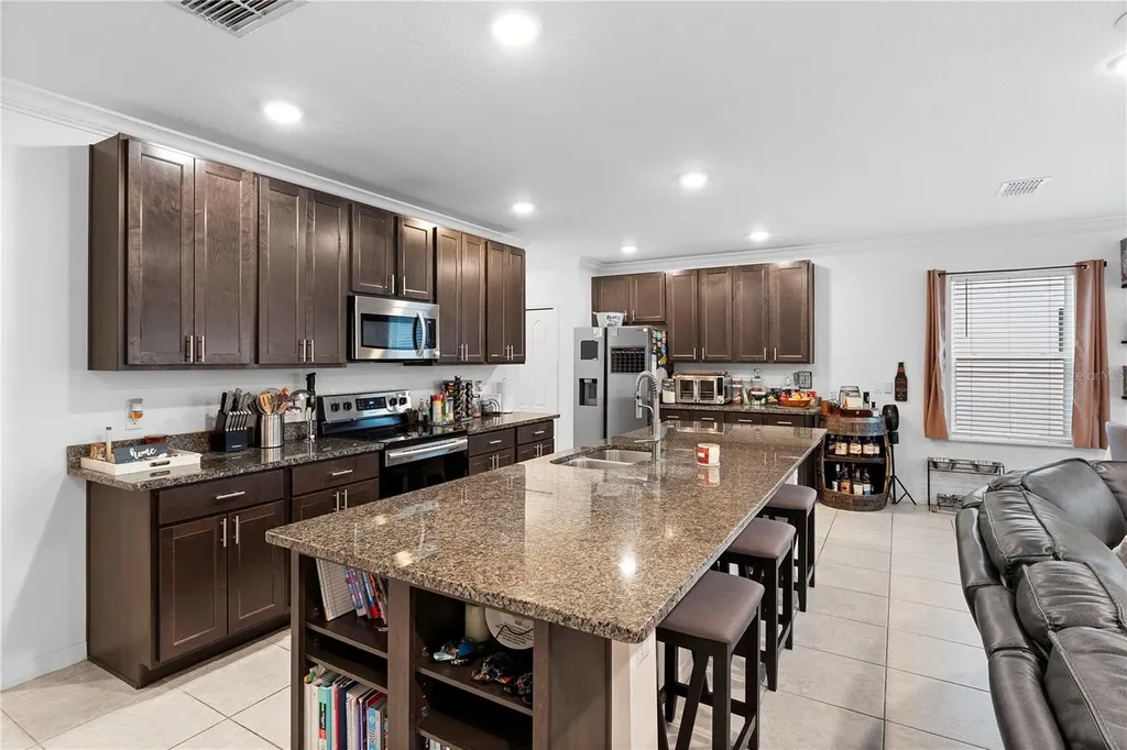 164 E Fiesta Key Loop Deland FL 32720