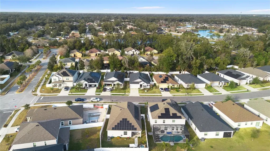 164 E Fiesta Key Loop Deland FL 32720