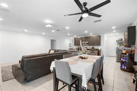 164 E Fiesta Key Loop Deland FL 32720