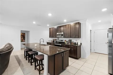 164 E Fiesta Key Loop Deland FL 32720