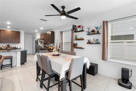164 E Fiesta Key Loop Deland FL 32720