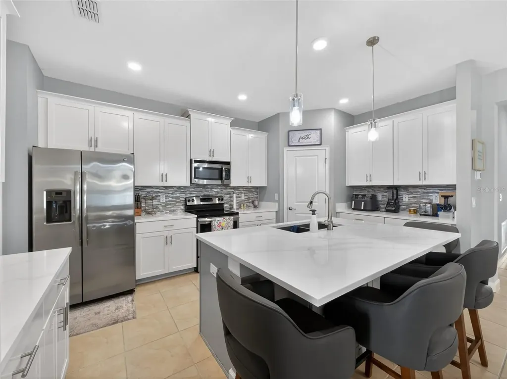 3086 White Horse Court Kissimmee FL 34746