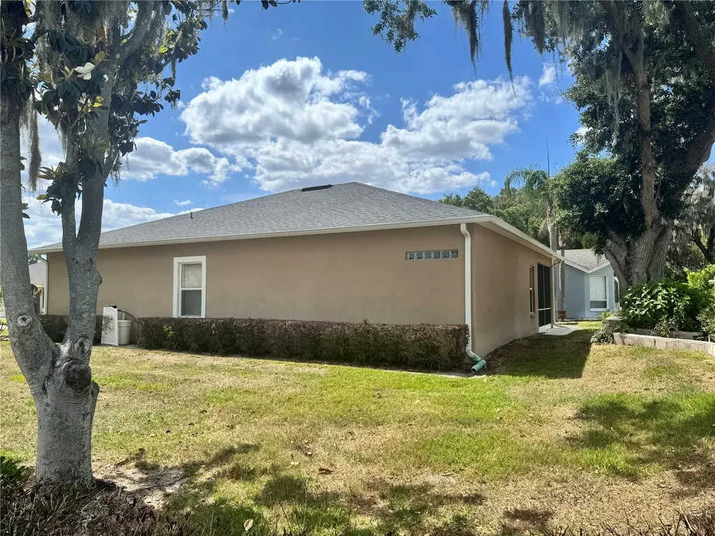 4456 Winding Oaks Circle Mulberry FL 33860