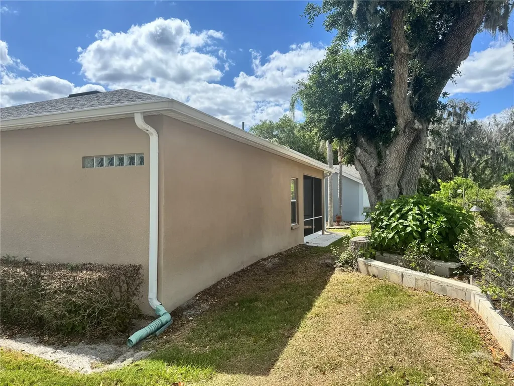 4456 Winding Oaks Circle Mulberry FL 33860
