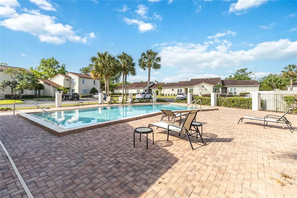 262 W Sabal Palm Place Longwood FL 32779