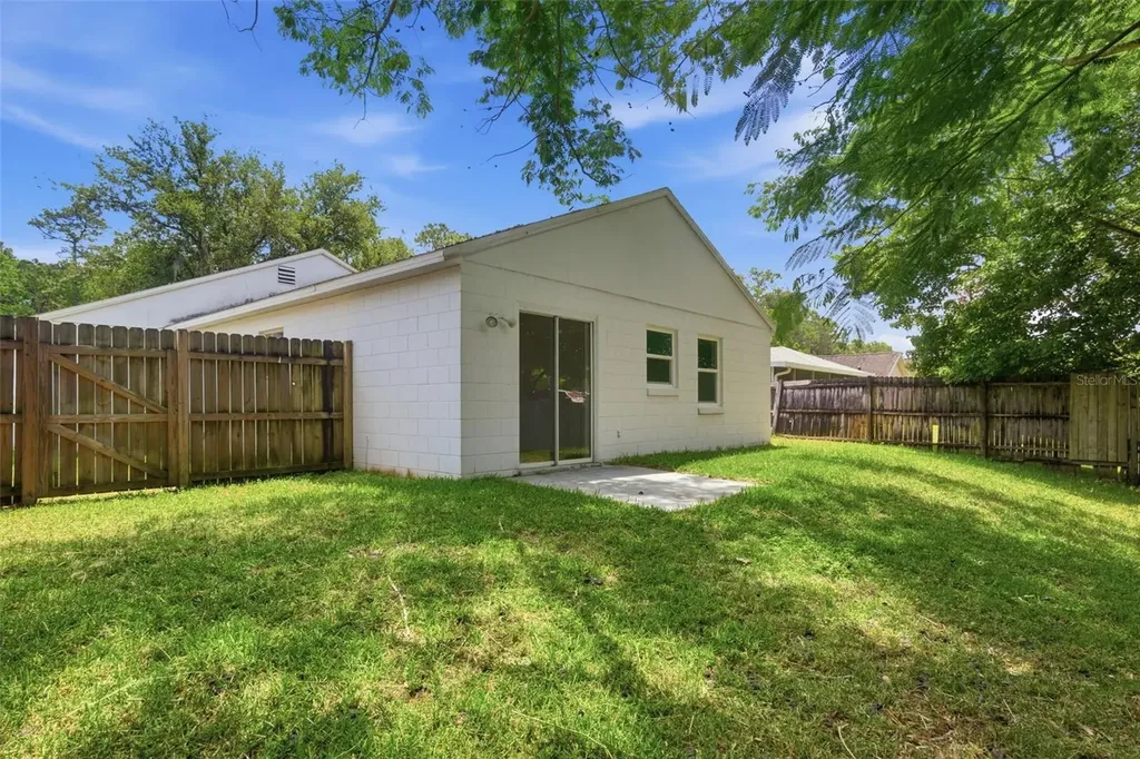 2308 Donegan Place Orlando FL 32826