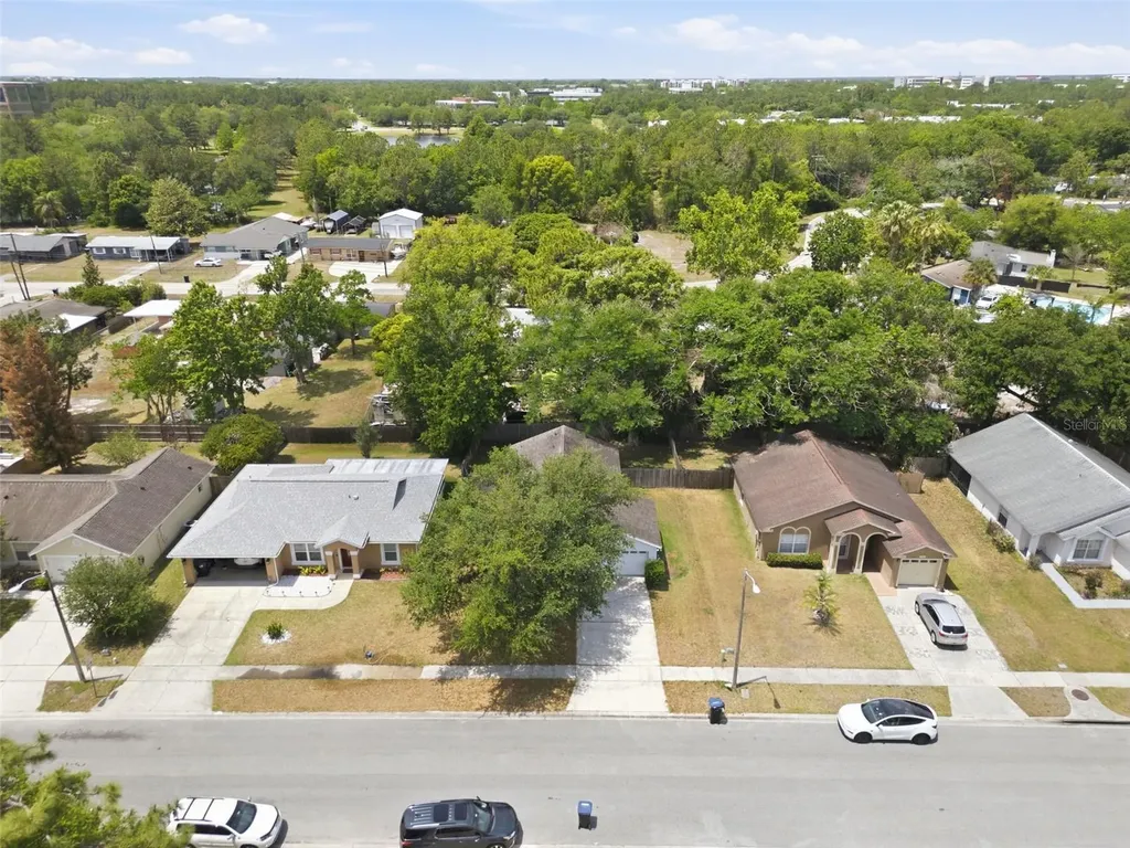2308 Donegan Place Orlando FL 32826