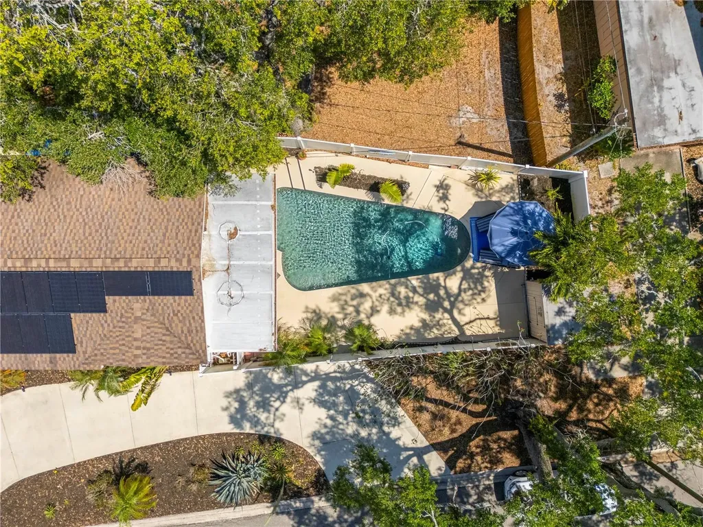 8187 23rd Avenue N St Petersburg FL 33710