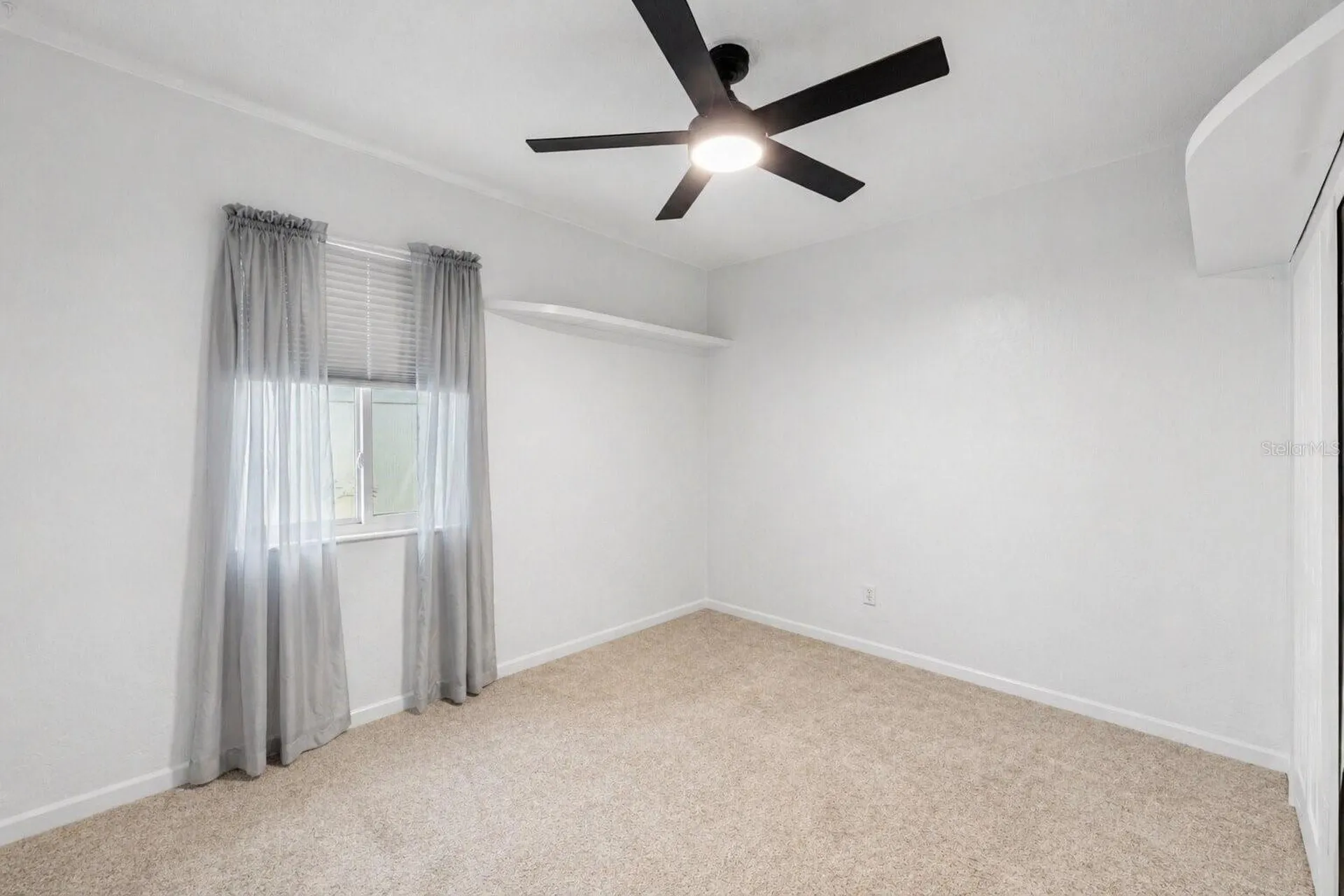 8187 23rd Avenue N St Petersburg FL 33710