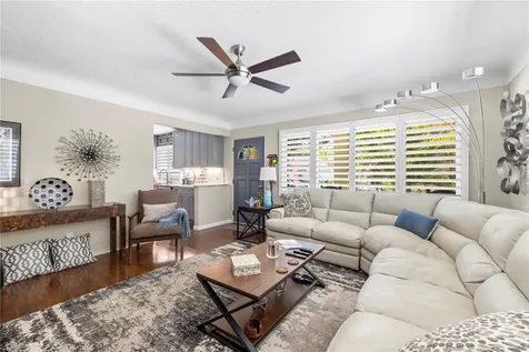 8187 23rd Avenue N St Petersburg FL 33710