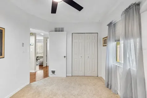 8187 23rd Avenue N St Petersburg FL 33710