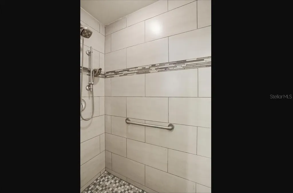 304 42nd Street W Bradenton FL 34209
