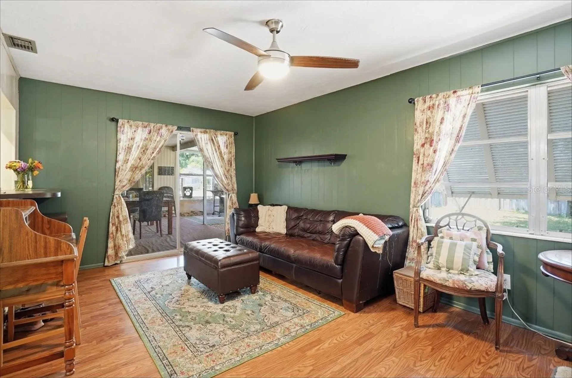 304 42nd Street W Bradenton FL 34209