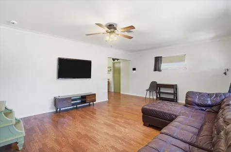 304 42nd Street W Bradenton FL 34209