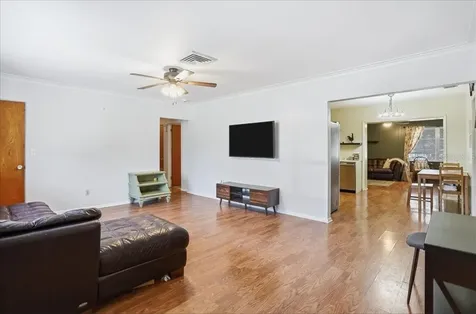304 42nd Street W Bradenton FL 34209