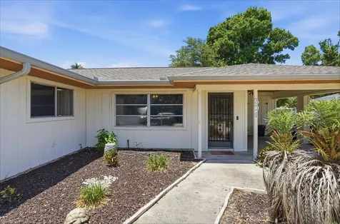 304 42nd Street W Bradenton FL 34209