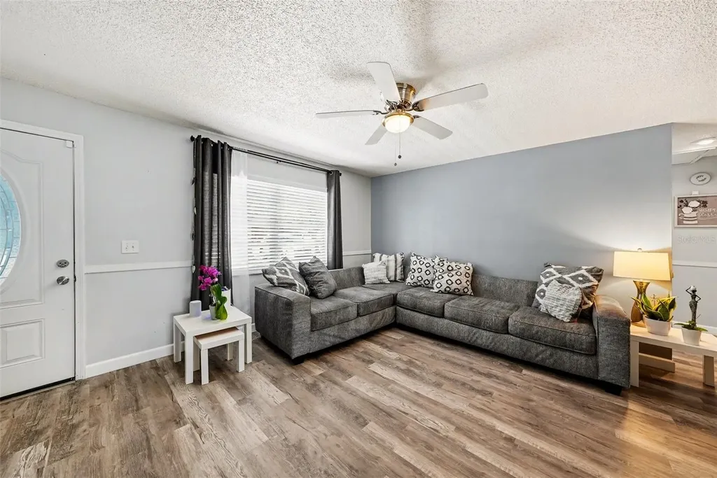 5106 Chatsworth Avenue Tampa FL 33625