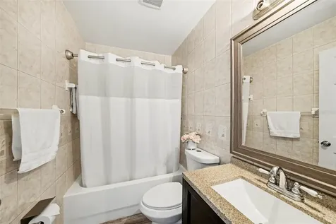 5106 Chatsworth Avenue Tampa FL 33625