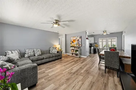 5106 Chatsworth Avenue Tampa FL 33625