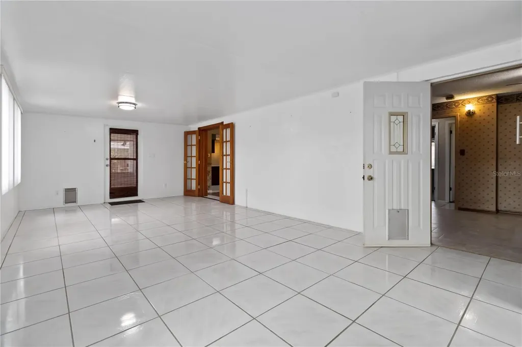 2415 Raintree Lake Circle Merritt Island FL 32953