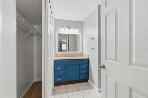 6033 34th Street W Bradenton FL 34210