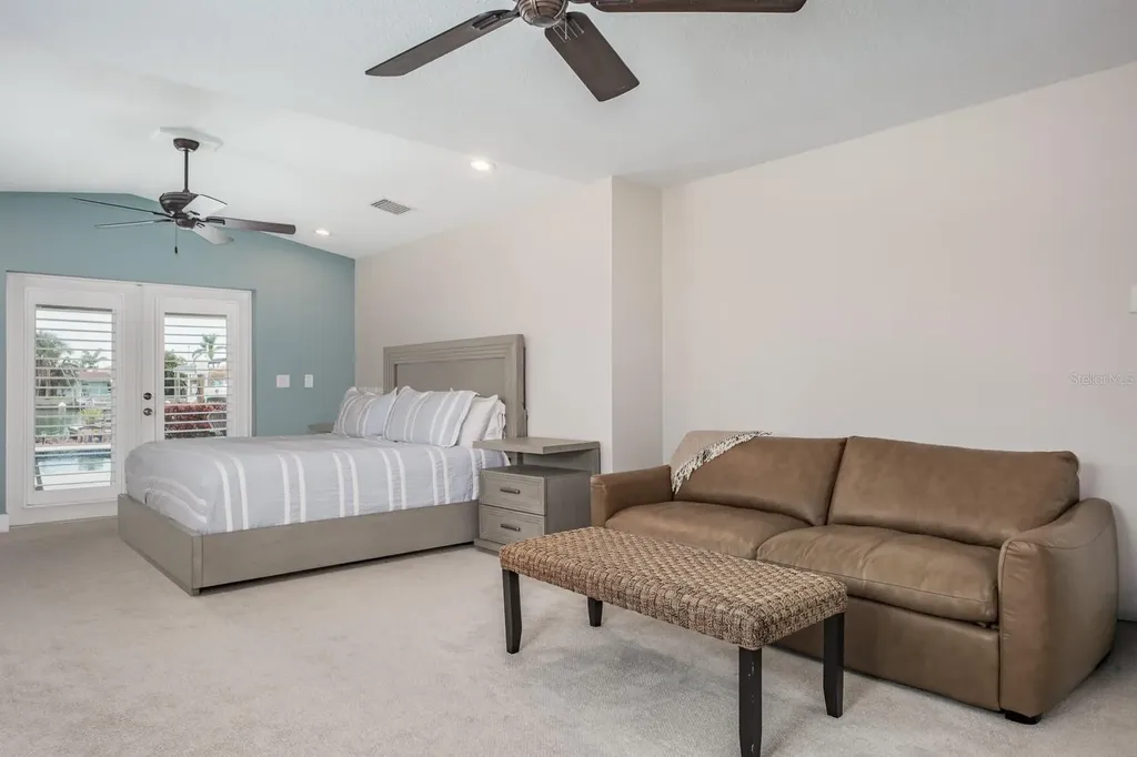 11400 8th Street E Treasure Island FL 33706