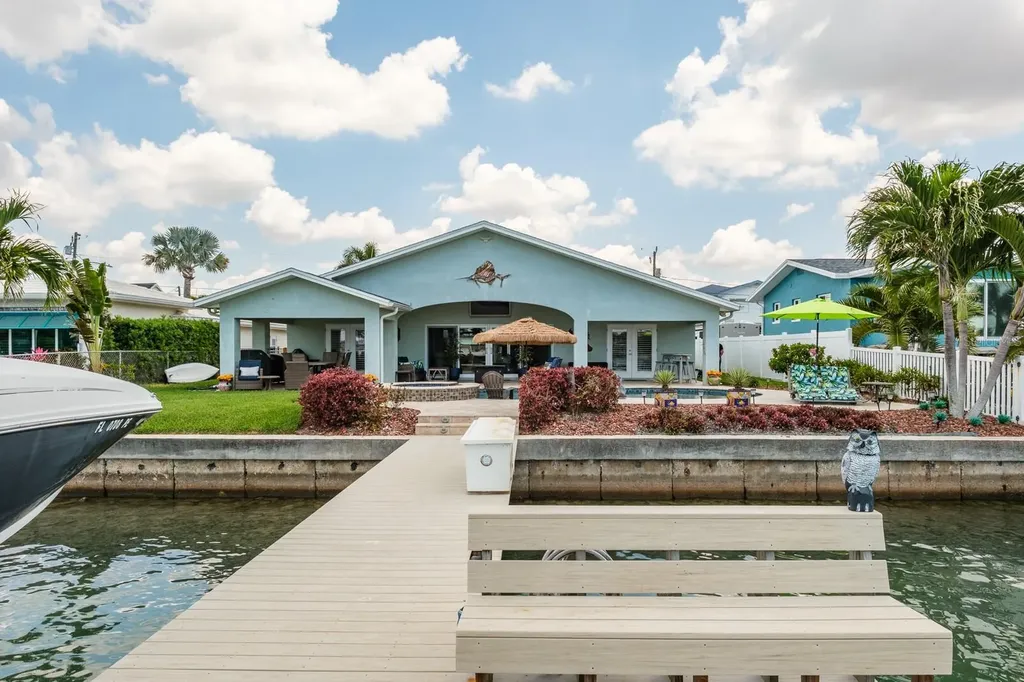 11400 8th Street E Treasure Island FL 33706