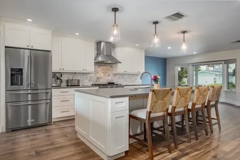 11400 8th Street E Treasure Island FL 33706