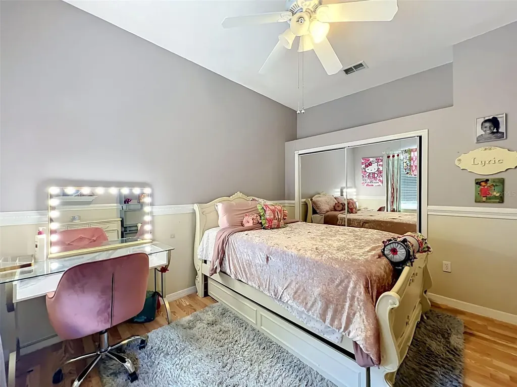 1043 W Seagate Drive Deltona FL 32725