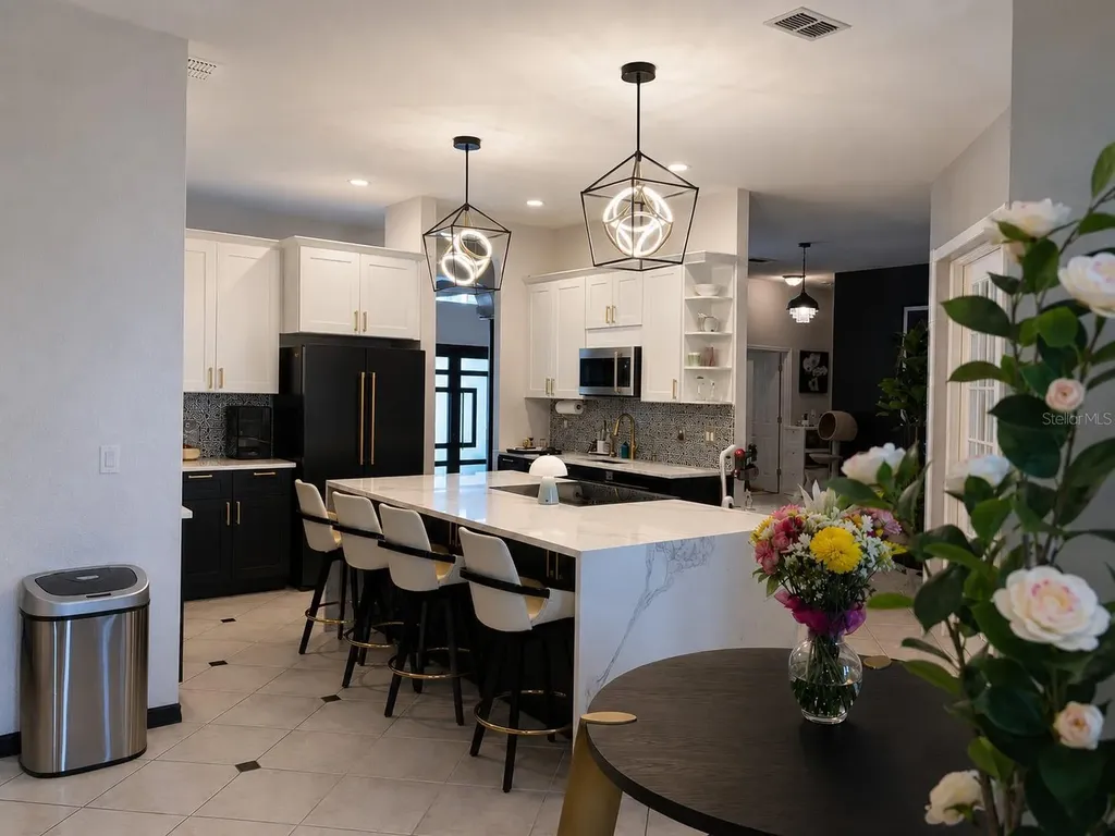 1043 W Seagate Drive Deltona FL 32725