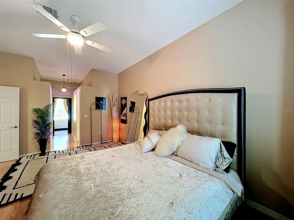 1043 W Seagate Drive Deltona FL 32725