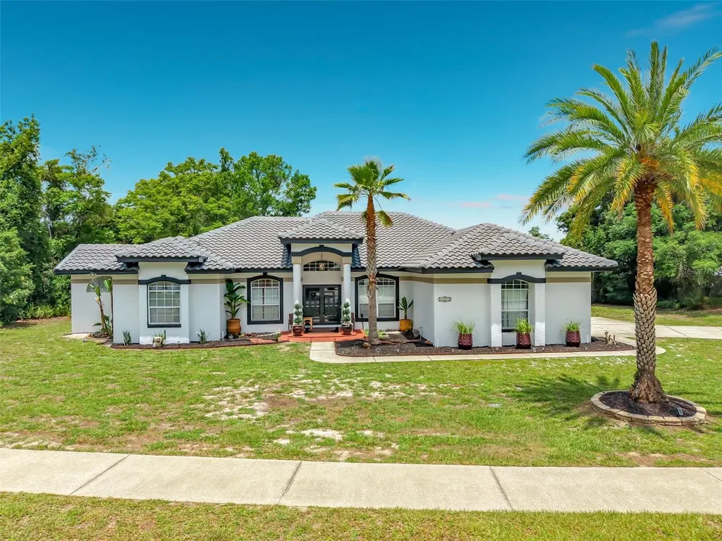 1043 W Seagate Drive Deltona FL 32725