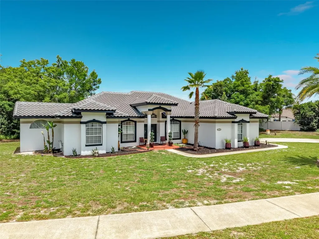 1043 W Seagate Drive Deltona FL 32725