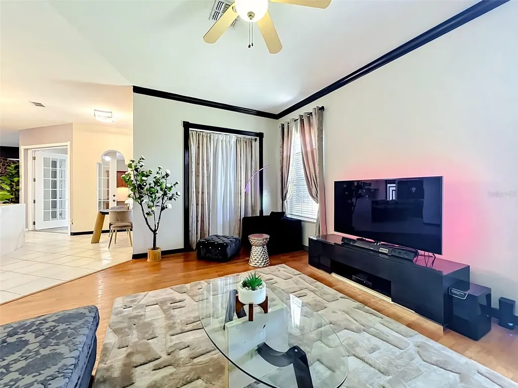 1043 W Seagate Drive Deltona FL 32725