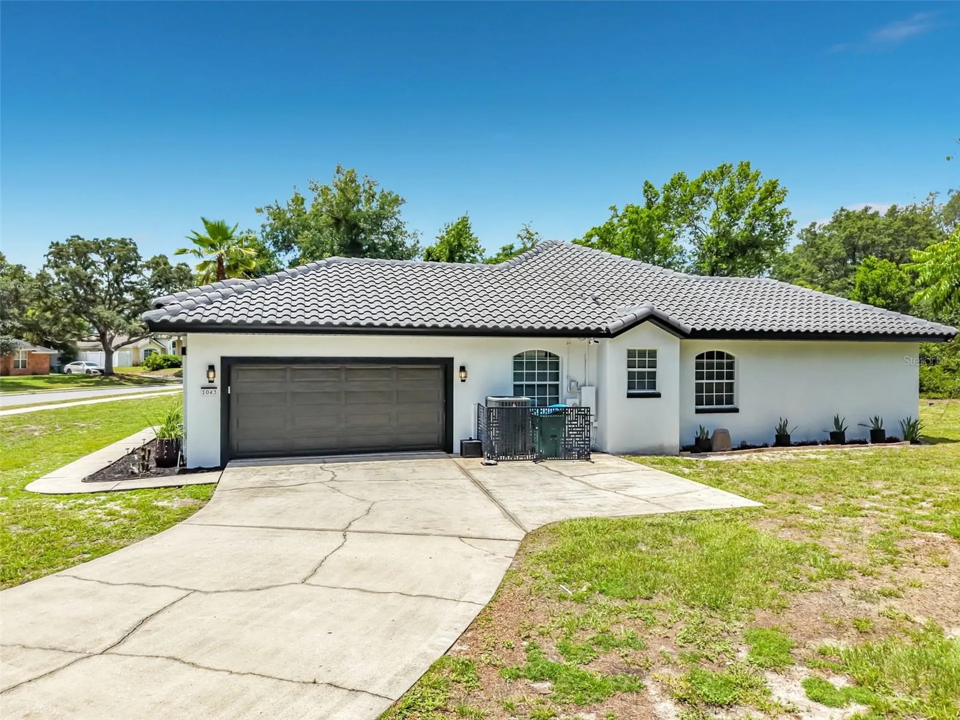 1043 W Seagate Drive Deltona FL 32725