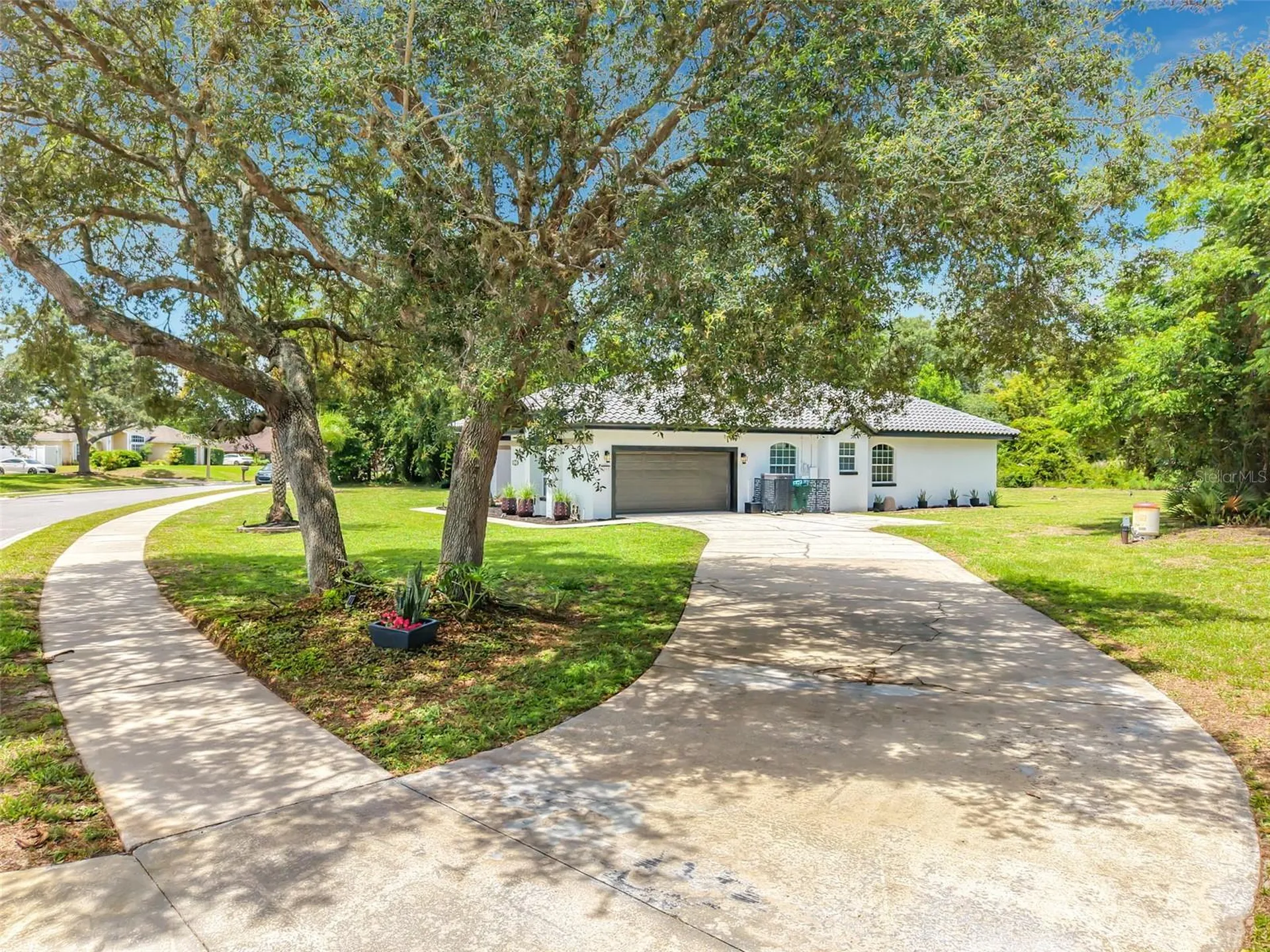 1043 W Seagate Drive Deltona FL 32725