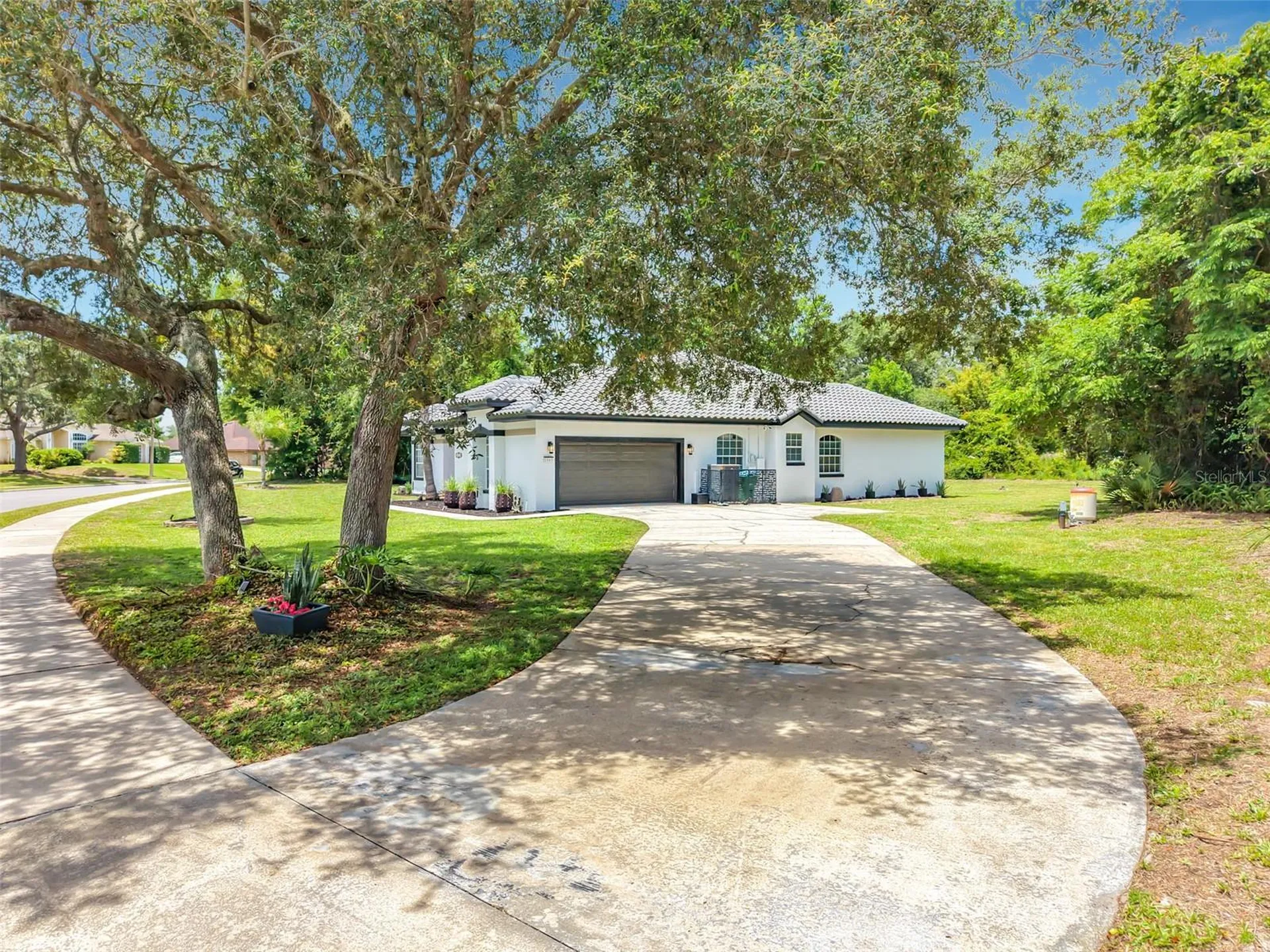 1043 W Seagate Drive Deltona FL 32725