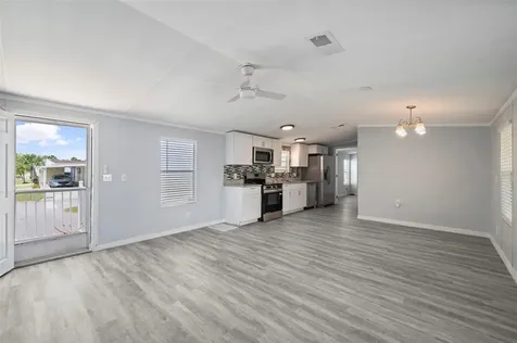 1000 Kings Highway Port Charlotte FL 33980