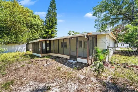 14706 Carnation Drive Tampa FL 33613